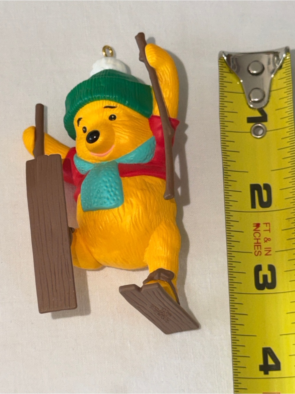 Hallmark Winnie the Pooh Skiing Keepsake Ornament 1993 Disney w/ Original Box - Picture 7 of 13